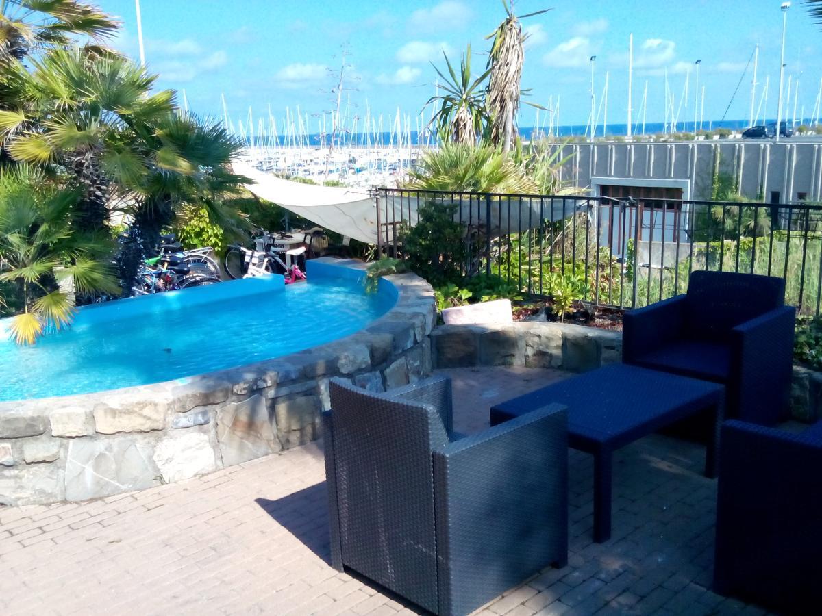 Ristorante Lucciola 2* Santo Stefano al Mare